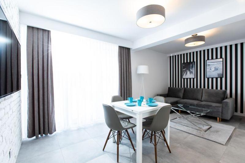 Resort Apartamenty Klifowa Rewal 30 ภายนอก รูปภาพ